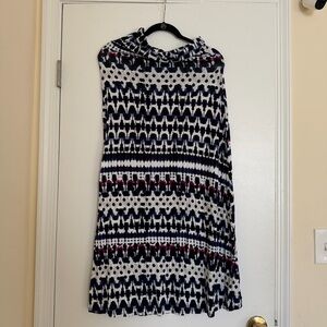 A Pea in a Pod Maternity Aztec Batik Maxi Skirt